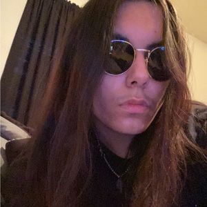 Meet your Posher, Caleb